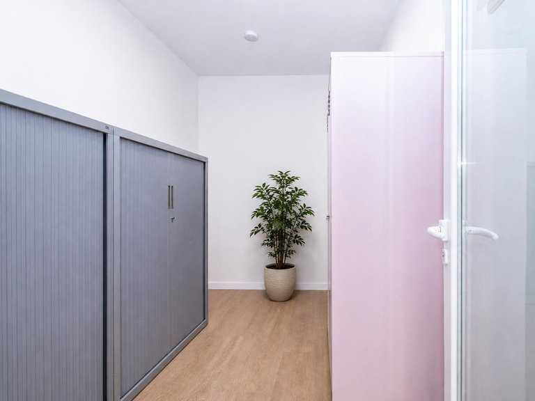 Commercial for Sale in El Fortí, Palma De Mallorca, Balearic Islands 23