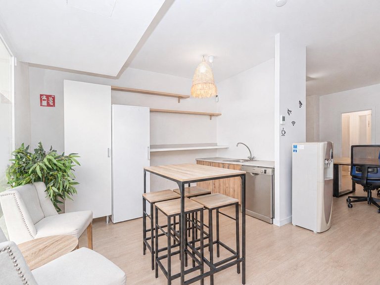 Commercial for Sale in El Fortí, Palma De Mallorca, Balearic Islands 3