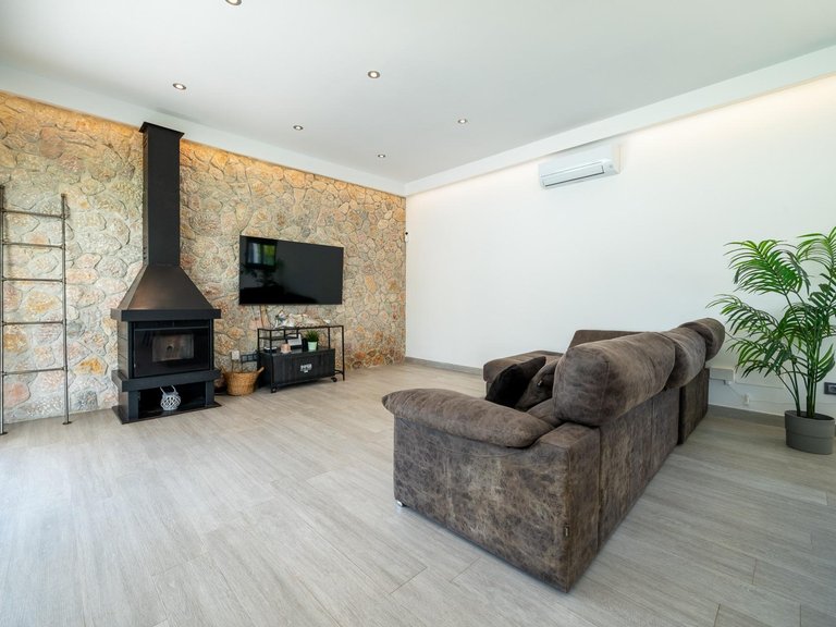 Villa for Sale in Sa Torre, Llucmajor, Balearic Islands 30