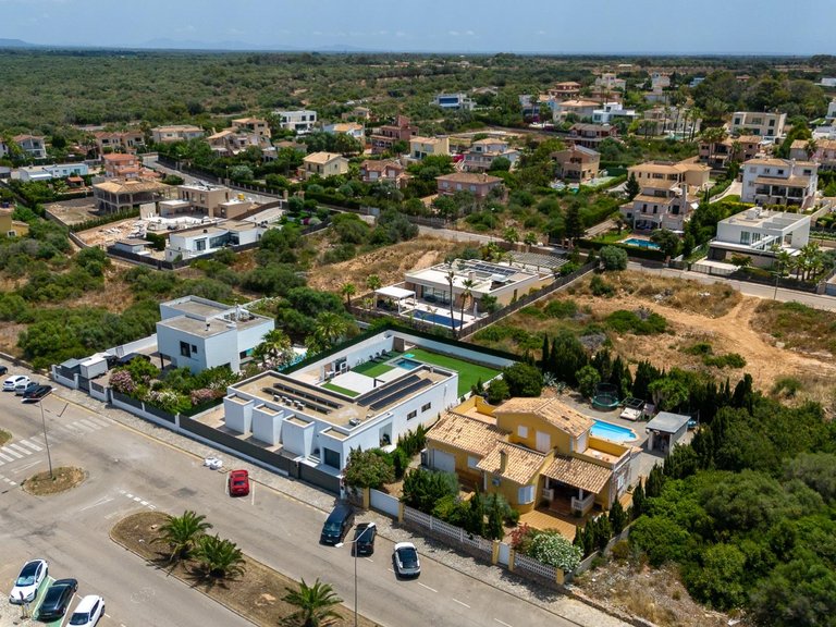 Villa for Sale in Sa Torre, Llucmajor, Balearic Islands 8