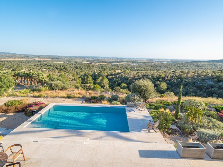 Villa for Sale in Puntiró, Palma De Mallorca, Balearic Islands 19