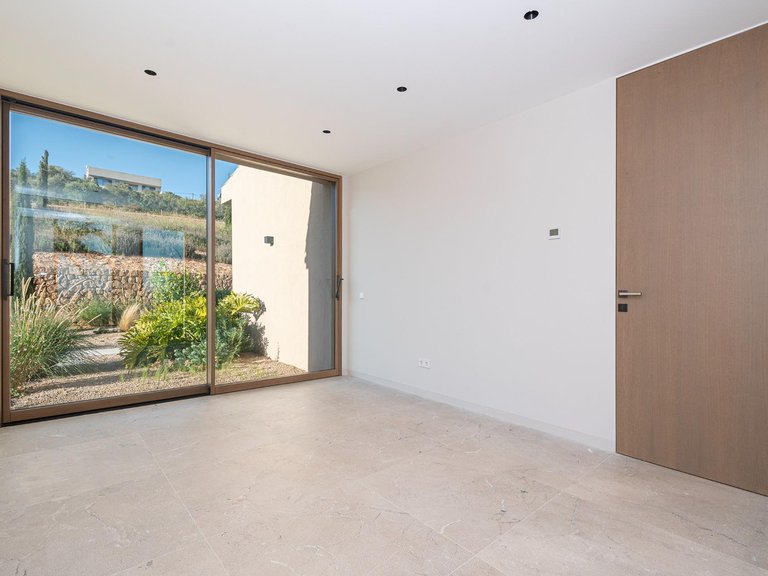 Villa for Sale in Puntiró, Palma De Mallorca, Balearic Islands 30