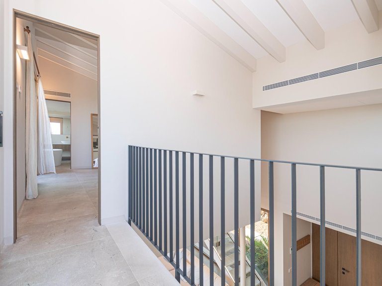 Villa for Sale in Puntiró, Palma De Mallorca, Balearic Islands 42