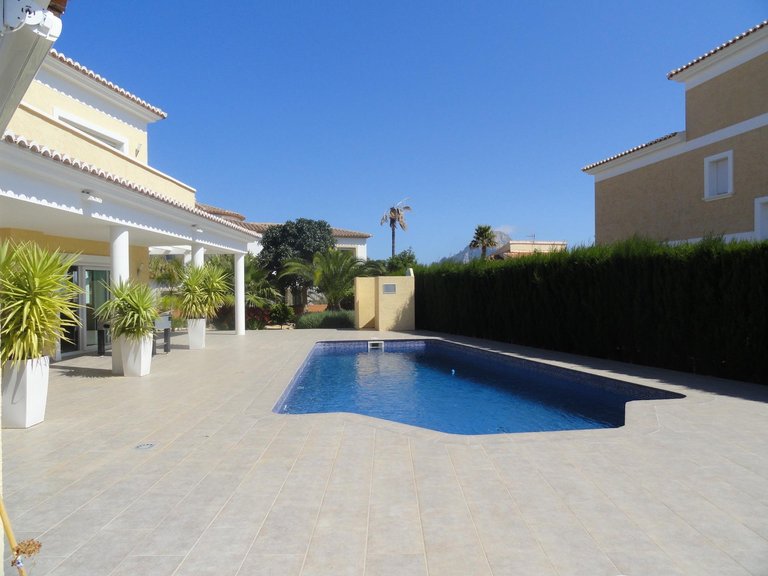 Villa for Sale in Calpe, Alicante 3