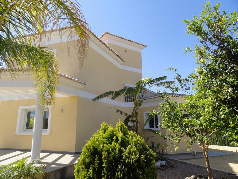 Villa for Sale in Calpe, Alicante 5