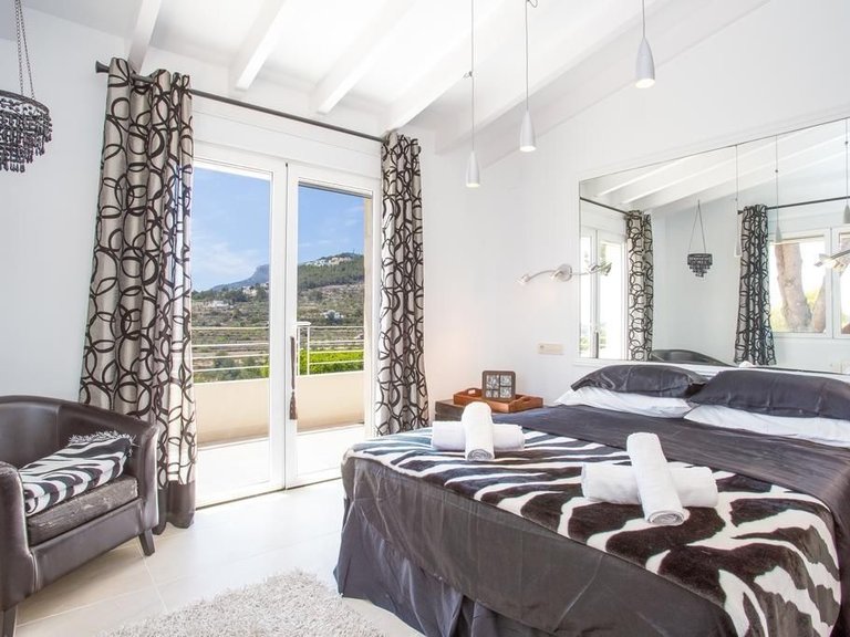 Villa for Sale in Calpe, Alicante 21