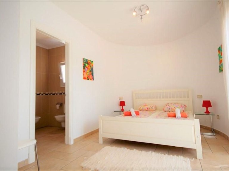 Villa for Sale in Tosalet, Jávea - Xàbia, Alicante 11