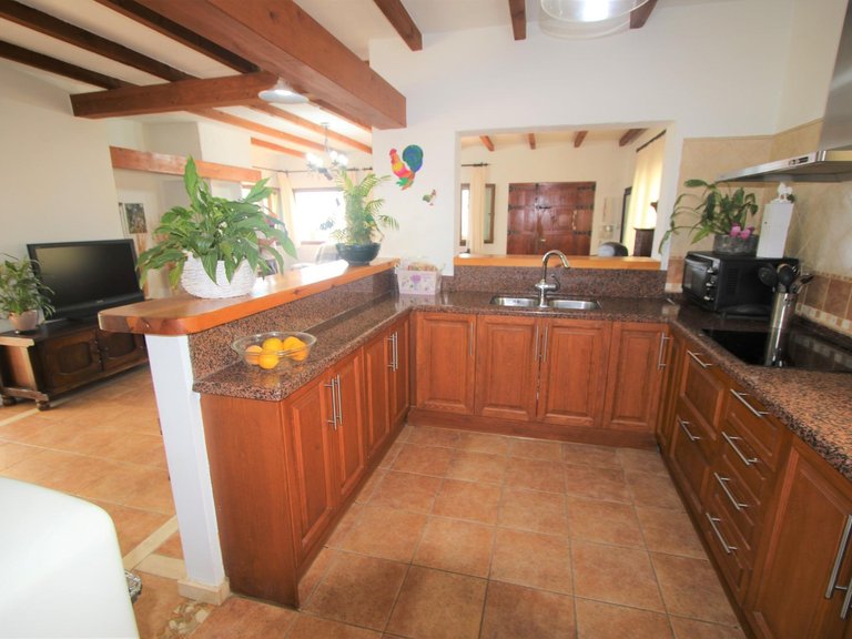 Villa for Sale in Callosa D en Sarria, Callosa D'en Sarrià, Alicante 28