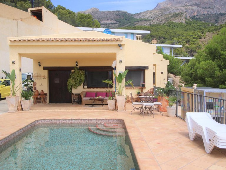 Villa for Sale in Callosa D en Sarria, Callosa D'en Sarrià, Alicante 5