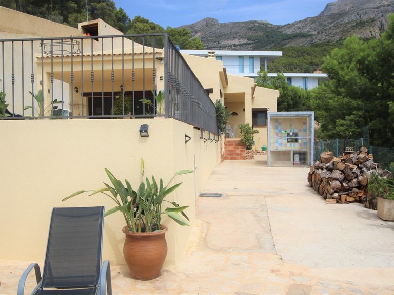 Villa for Sale in Callosa D en Sarria, Callosa D'en Sarrià, Alicante 8