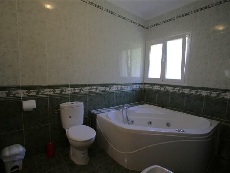 Villa for Sale in Costeres, Calpe, Alicante 19