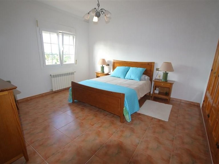 Villa for Sale in Los pinos, Calpe, Alicante 6