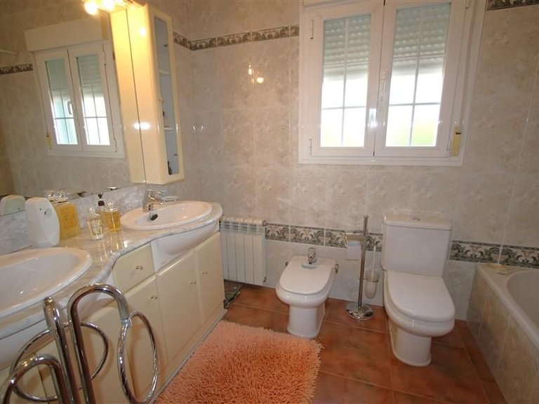 Villa for Sale in Los pinos, Calpe, Alicante 7