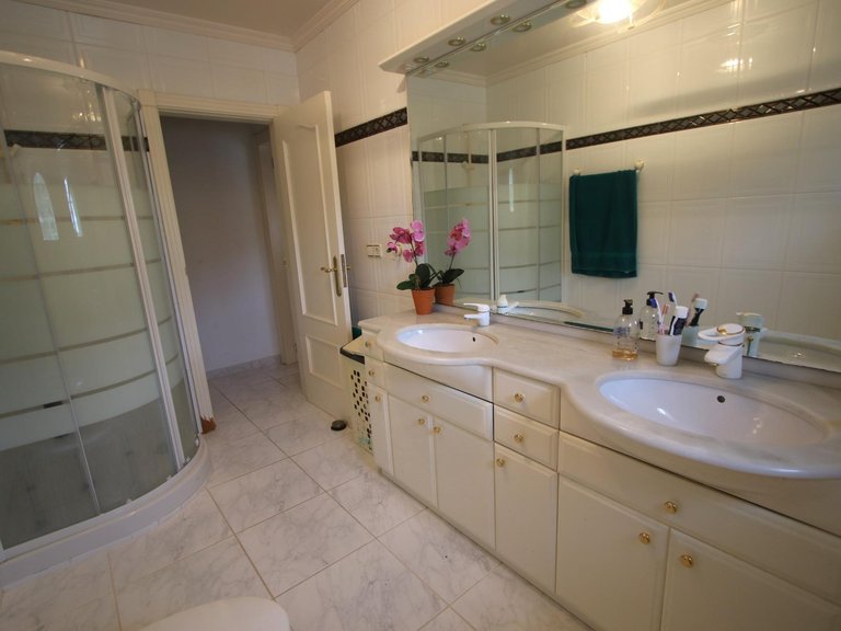 Villa for Sale in La Canuta, Calpe, Alicante 35