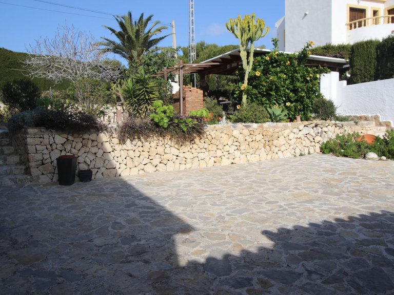 Villa for Sale in Ortenbach, Calpe, Alicante 24