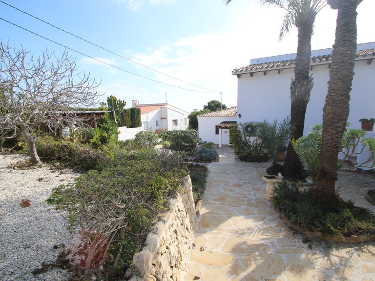 Villa for Sale in Ortenbach, Calpe, Alicante 42