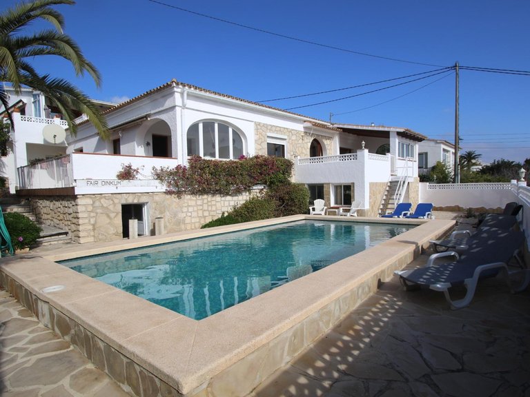Villa for Sale in Ortenbach, Calpe, Alicante 1