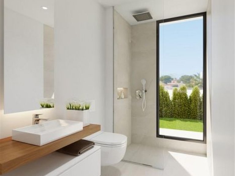 Villa for Sale in Finestrat, Alicante 12