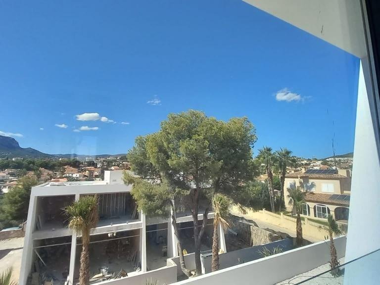 Villa for Sale in Enchinent, Calpe, Alicante 3