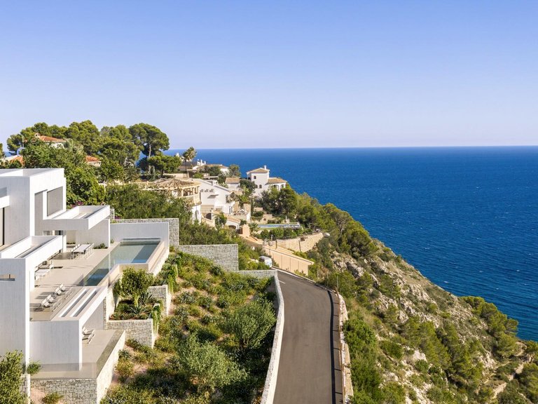 Villa for Sale in Granadella, Jávea - Xàbia, Alicante 4