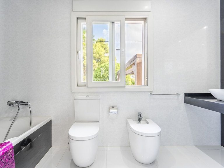 Villa for Sale in Cala Advocat - Baladrar, Benissa, Alicante 25