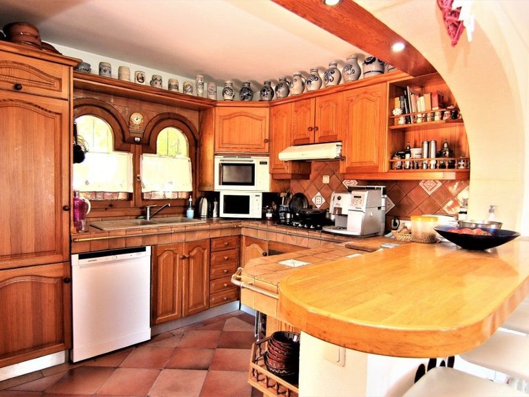 Villa for Sale in Benissa pueblo, Benissa, Alicante 11