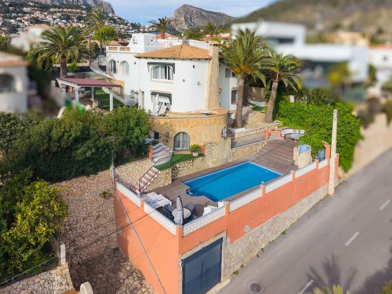 Villa for Sale in Calpe, Alicante 1