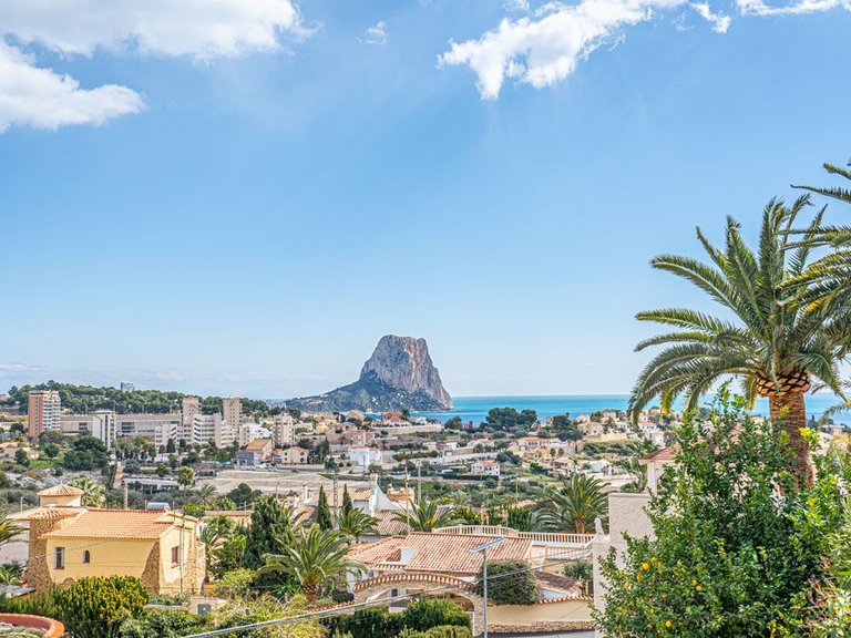 Villa for Sale in Calpe, Alicante 4