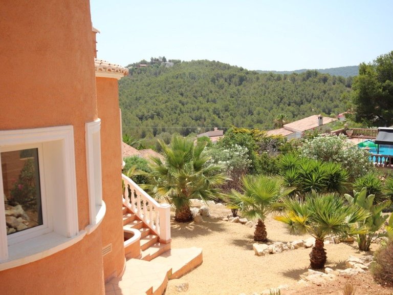 Villa for Sale in Partida Comunes-Adsubia, Jávea - Xàbia, Alicante 41