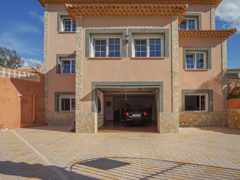 Villa for Sale in Saladar, Calpe, Alicante 3