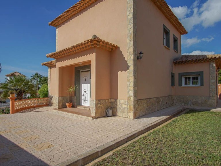 Villa for Sale in Saladar, Calpe, Alicante 5