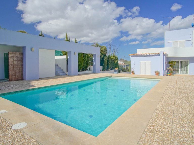 Villa for Sale in Centro, Pedreguer, Alicante 4