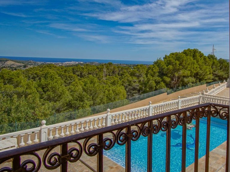 Villa for Sale in La Nucia Pueblo, La Nucía, Alicante 20