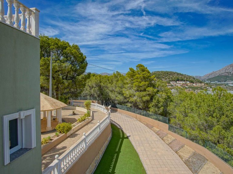 Villa for Sale in La Nucia Pueblo, La Nucía, Alicante 61