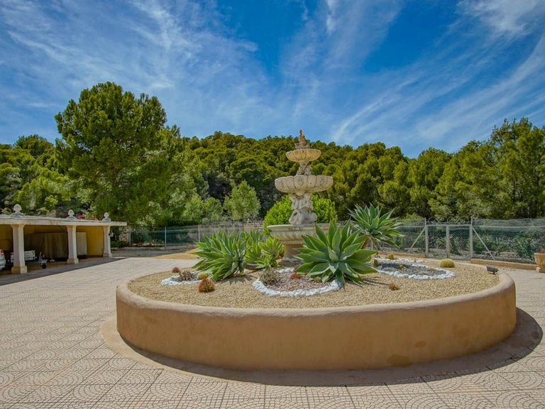 Villa for Sale in La Nucia Pueblo, La Nucía, Alicante 63