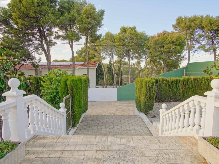 Villa for Sale in Las rotas, Denia, Alicante 44