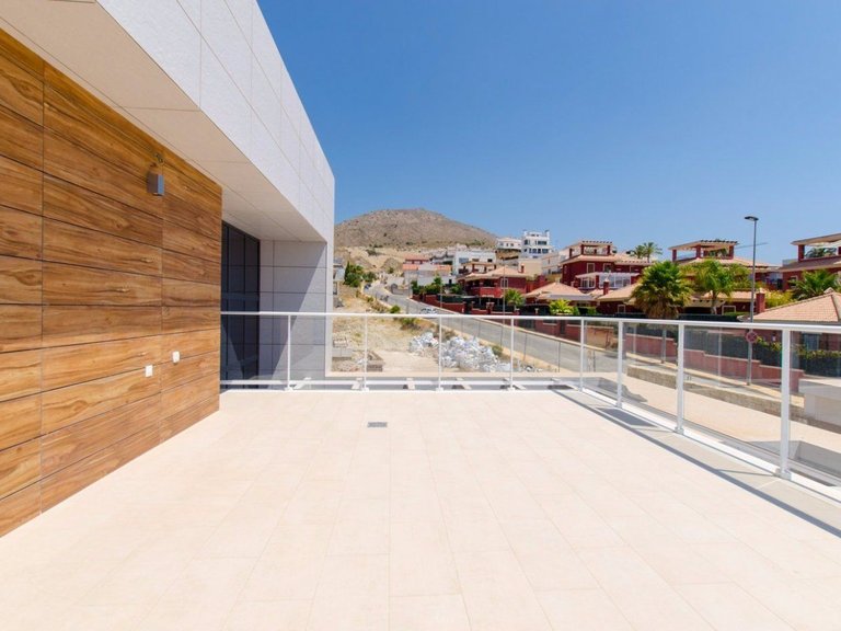 Villa for Sale in Balcón de finestrat, Finestrat, Alicante 12
