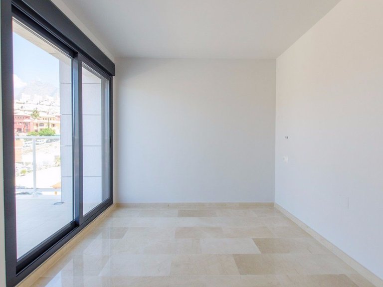 Villa for Sale in Balcón de finestrat, Finestrat, Alicante 21
