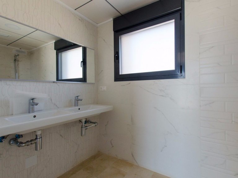 Villa for Sale in Balcón de finestrat, Finestrat, Alicante 31