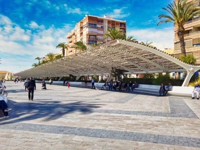 Apartment for Sale in Centro, Torrevieja, Alicante 20