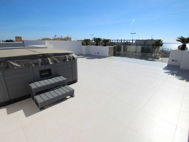 Villa for Sale in Campoamor, Orihuela Costa, Alicante 4