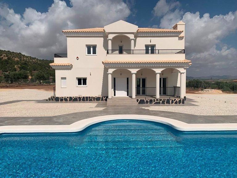 Villa for Sale in Comunidad valenciana, Pinoso, Alicante 3