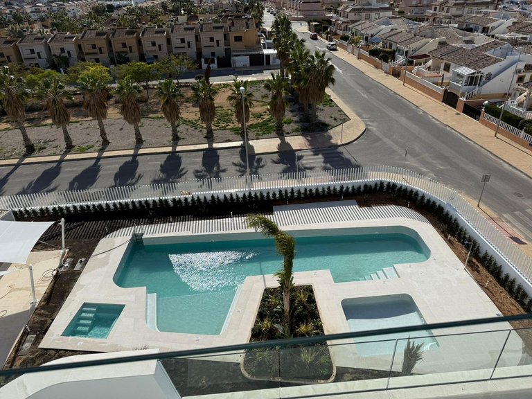 Apartment for Sale in Lomas de Cabo Roig, Orihuela Costa, Alicante 2