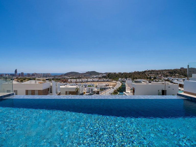 Villa for Sale in Camporrosso village, Finestrat, Alicante 4