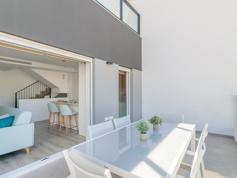 Villa for Sale in Balcón de finestrat, Finestrat, Alicante 21