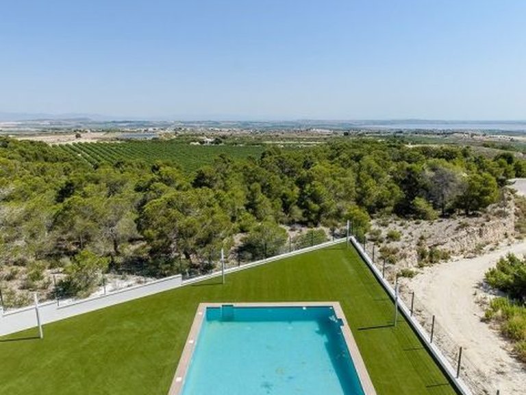 Villa for Sale in Ciudad de las comunicaciones, San Miguel De Salinas, Alicante 21