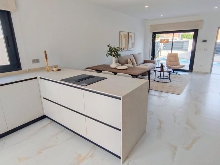 Villa for Sale in Pinar de Campoverde, Pilar De La Horadada, Alicante 8