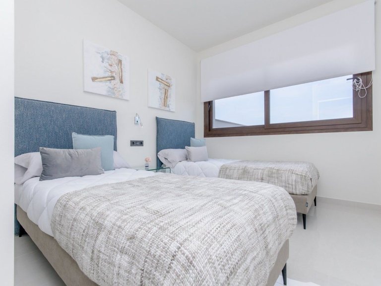 Villa for Sale in Los balcones, Torrevieja, Alicante 14