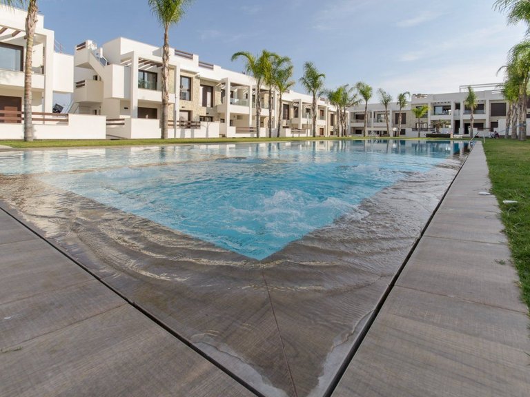 Villa for Sale in Los balcones, Torrevieja, Alicante 28