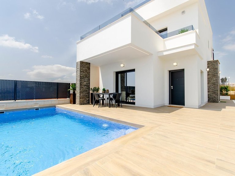 Villa for Sale in Desamparados-Hurchillo-Torremendo, Orihuela, Alicante 1